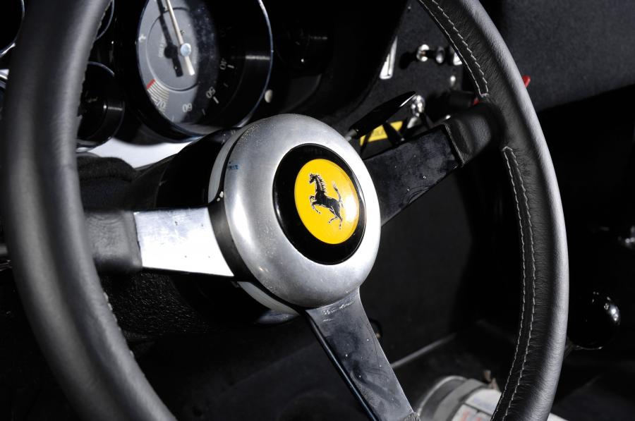  Ferrari 365 GTB/4 Daytona GR IV 1970 года  (фото 22 из 32)